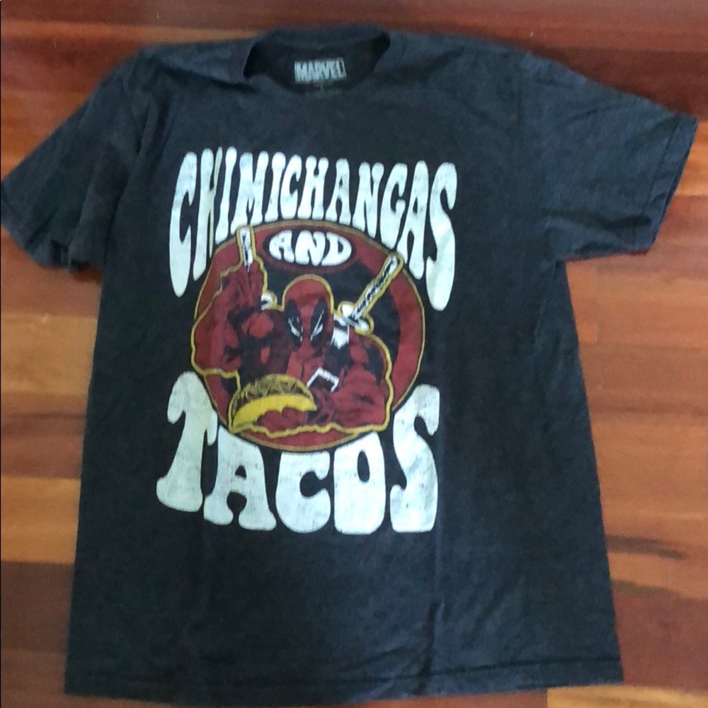 Kids graphic t